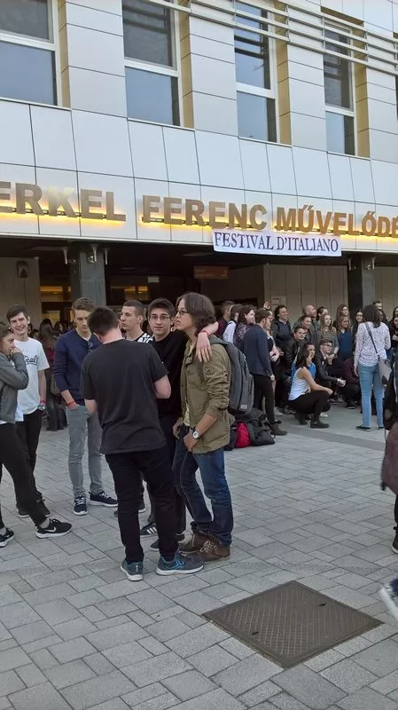 A szarvasi Vajda Péter Ev. Gimnázium diákjai